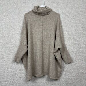 Look by M Sweater One Size Taupe Seam Turtleneck Slouchy Pull Over Tuckernuck